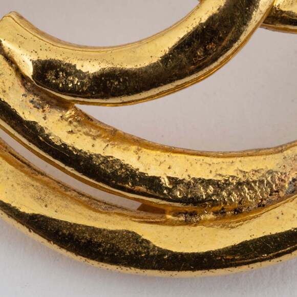 CHANEL Authentic Gold Brooch